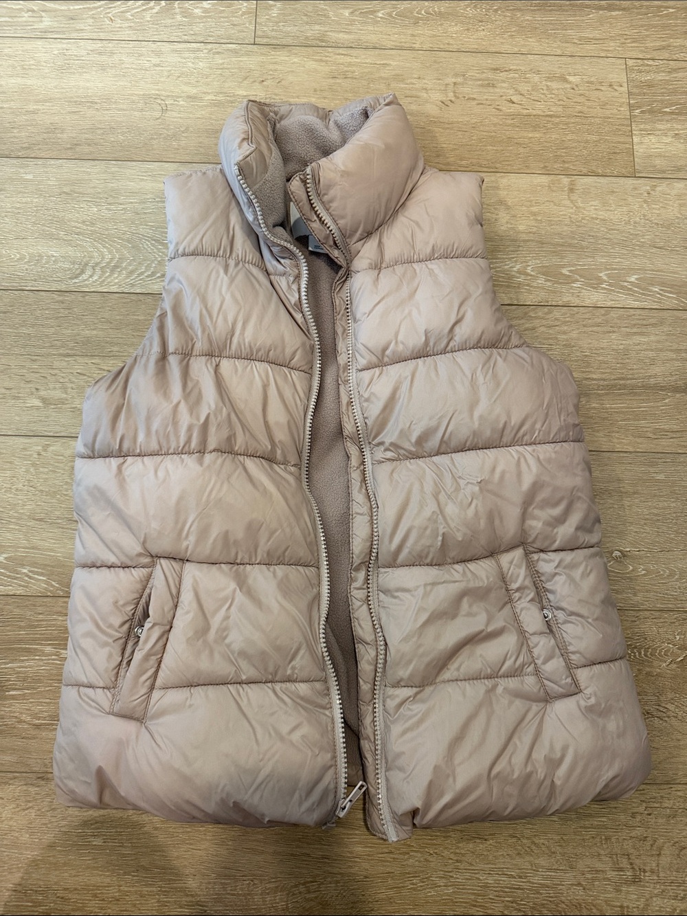 Old Navy Taupe Quilted Puffer Vest